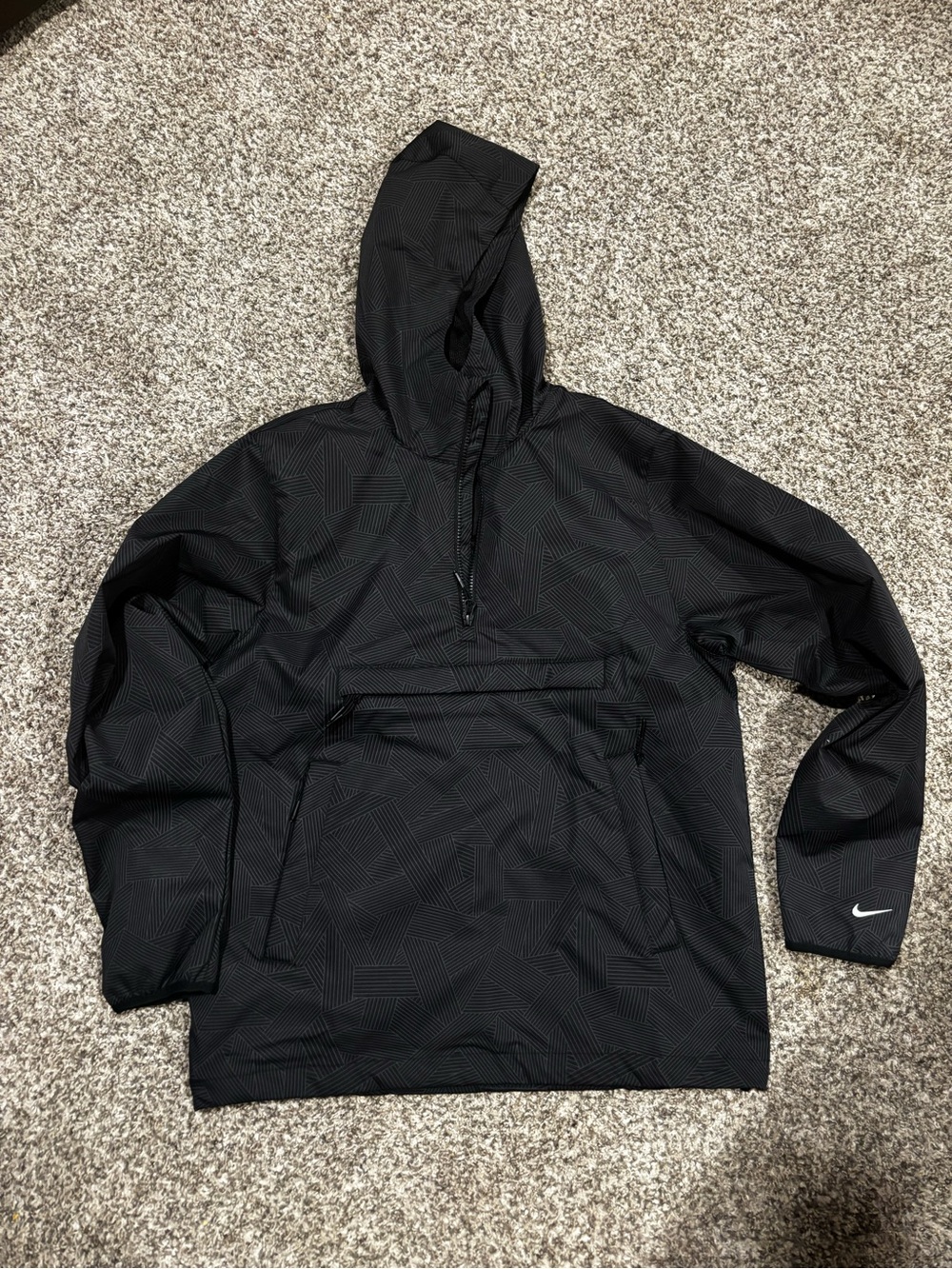 Nike Black Hooded Windbreaker Pullover with Subtle Geometric Print
